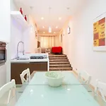 Dc36 -spacious&stylish 3 Bedroom Flat. Prime Zone Apartment