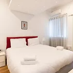 Dc36 -spacious&stylish 3 Bedroom Flat. Prime Zone *