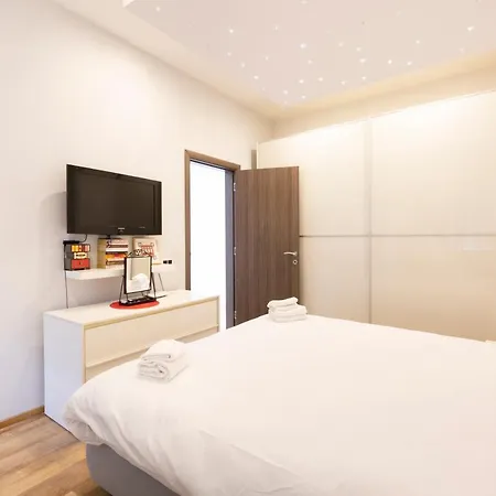 Dc36 -spacious&stylish 3 Bedroom Flat. Prime Zone Lägenhet